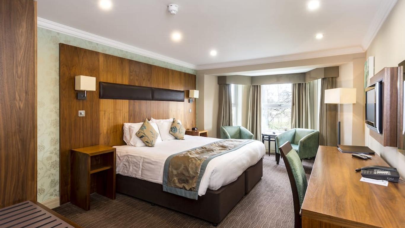 Ramada by Wyndham Cheltenham