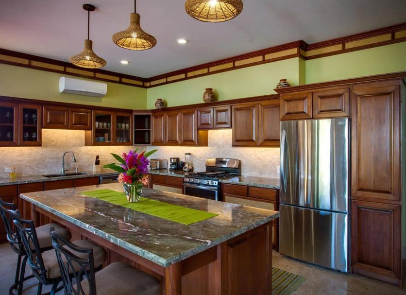Kitchen Photo