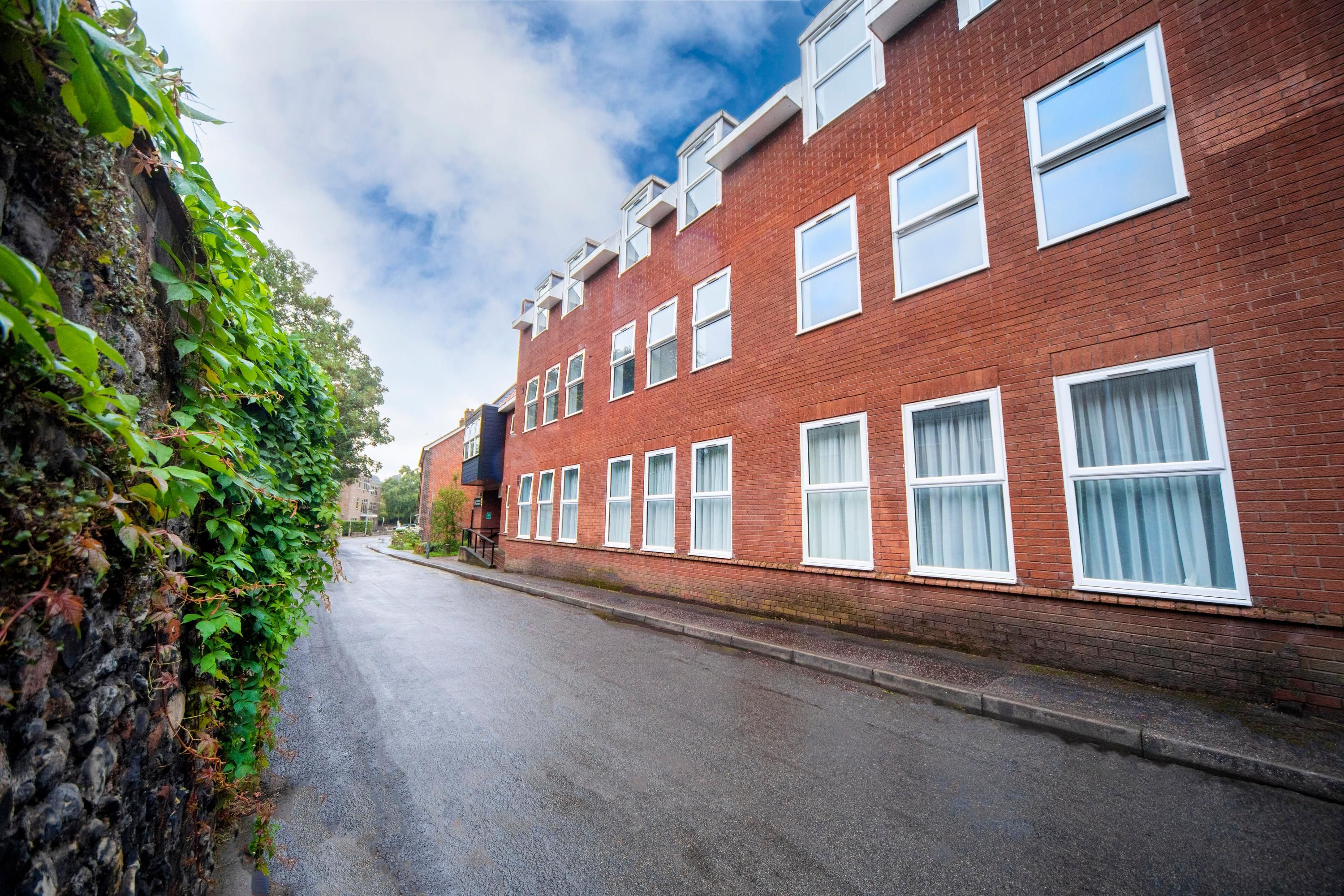 Wellington Apartments £63. Norwich Hotel Deals & Reviews KAYAK