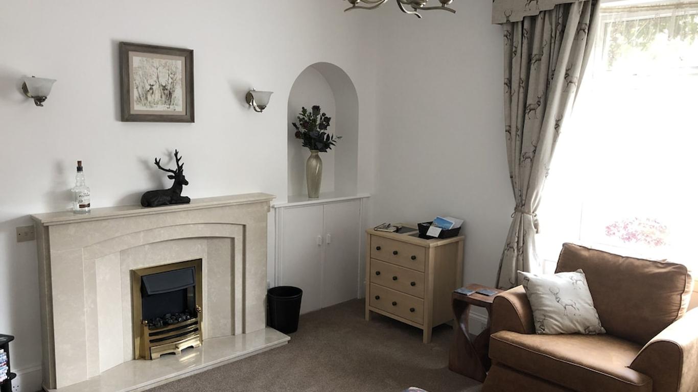 Easdale House Apartments