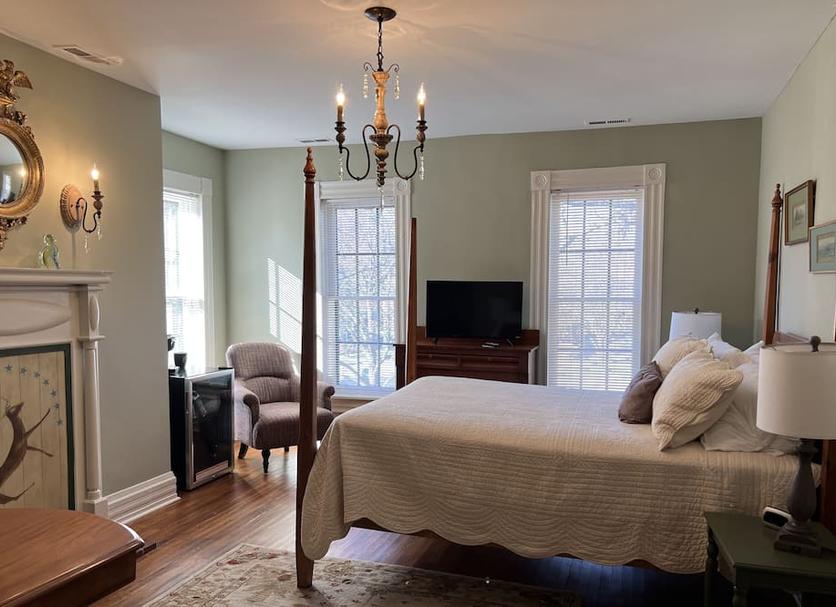 Bedroom Photo
