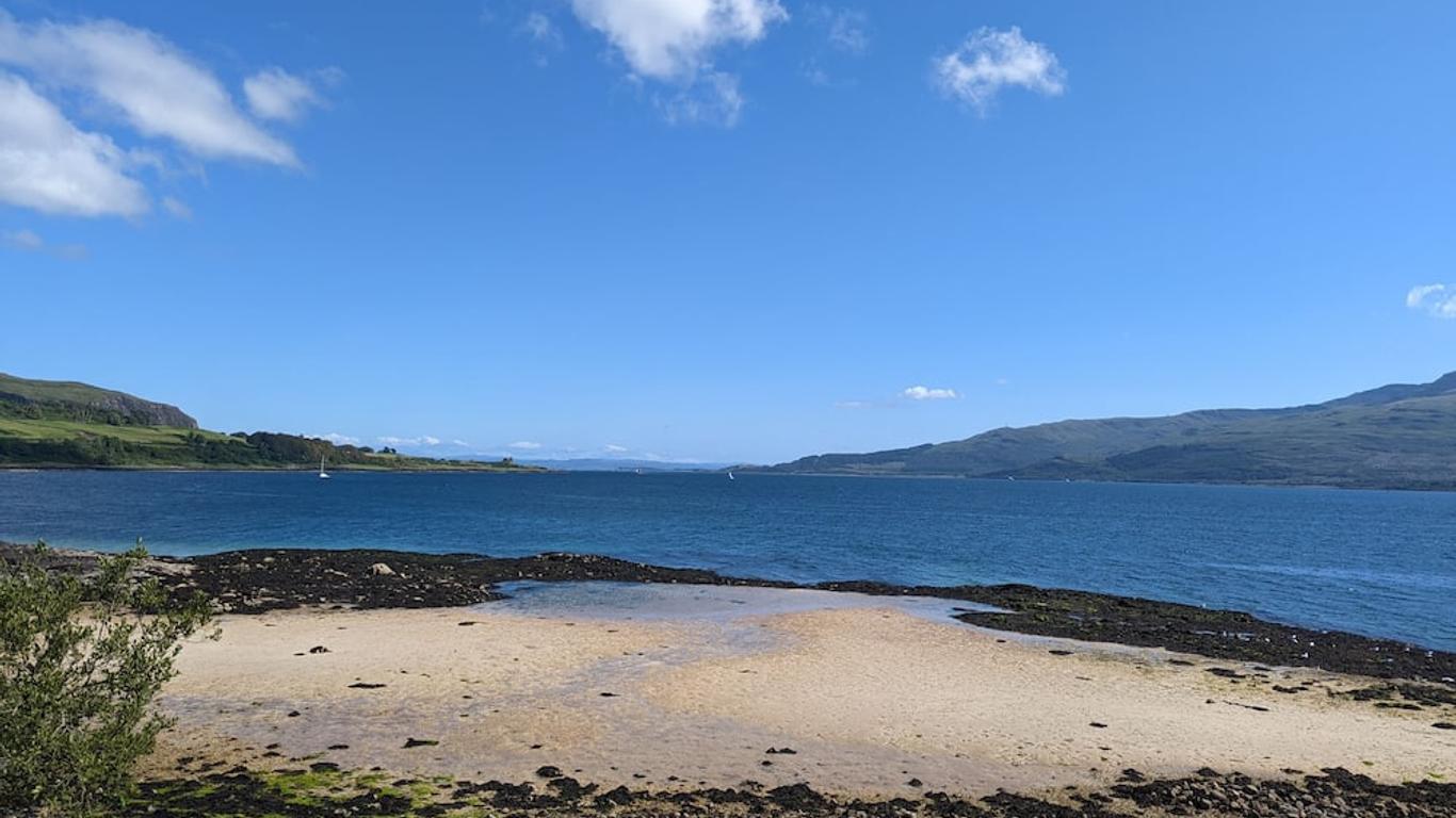 Lochaline Hotel