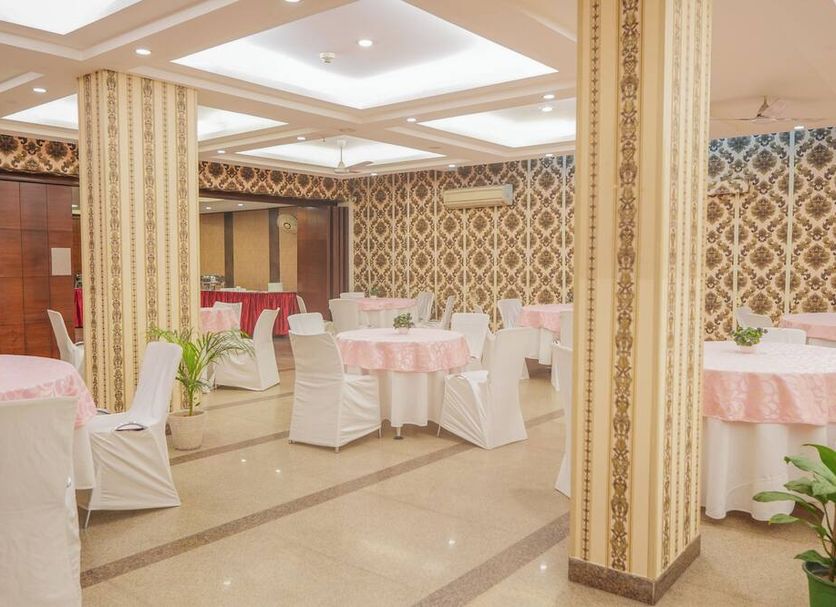 Banquet hall Photo