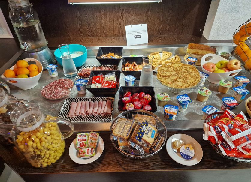 Buffet Photo