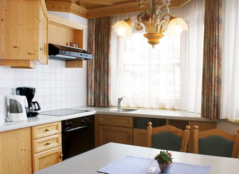 Kitchen Photo