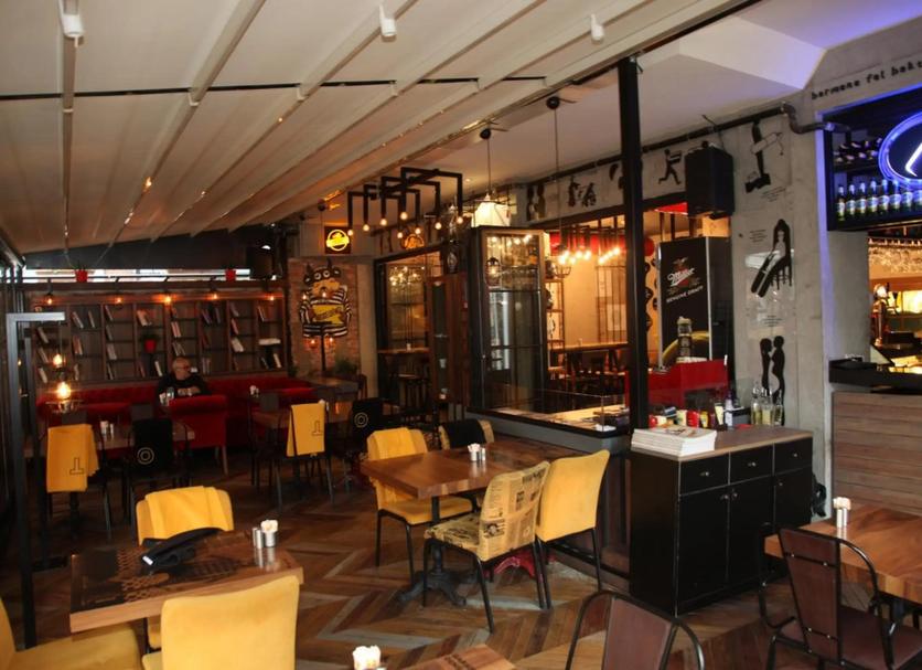 Restaurant Photo