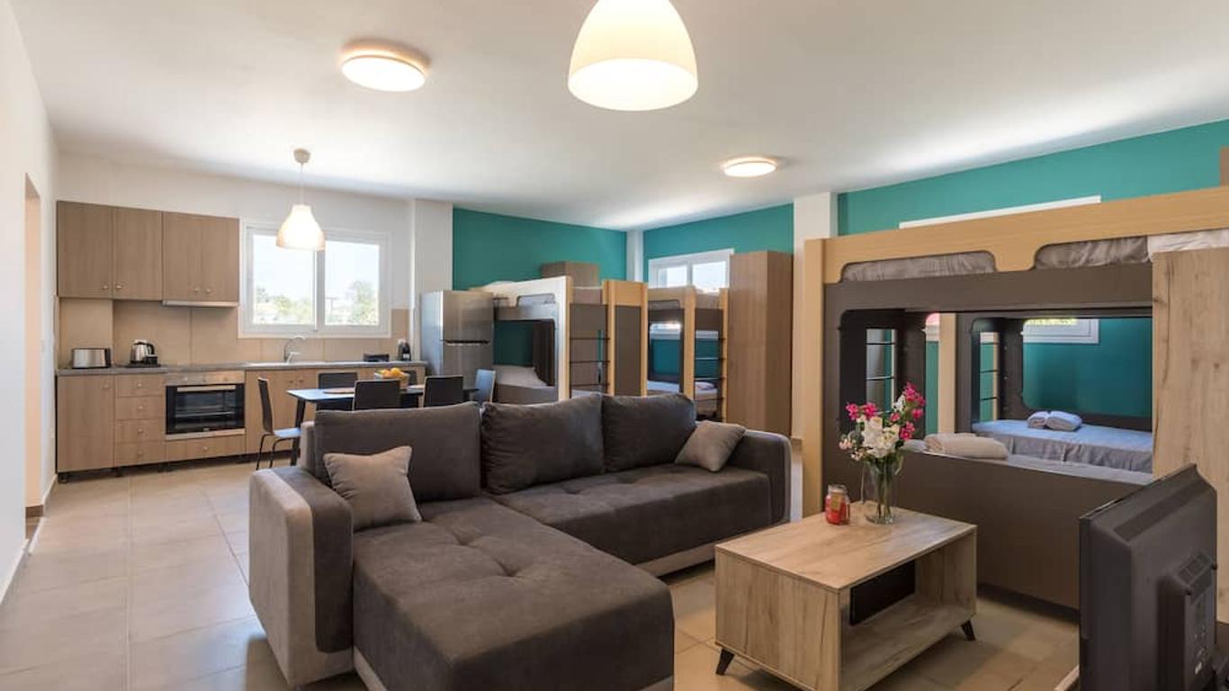 Local Hostel & Suites