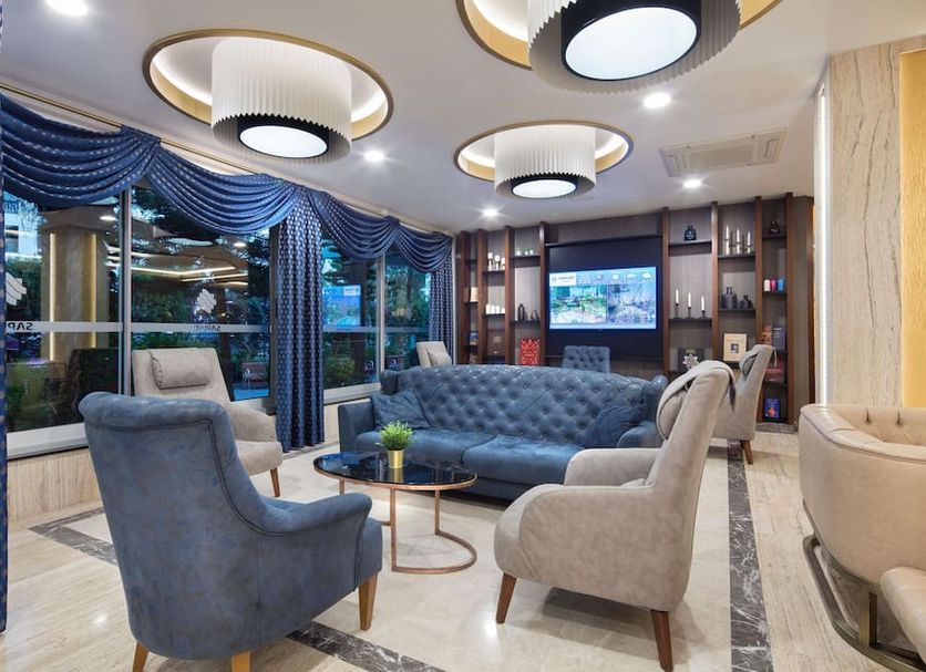 Lounge Photo