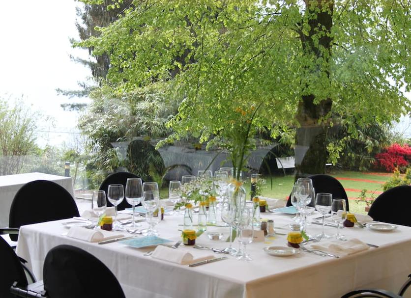 Banquet hall Photo