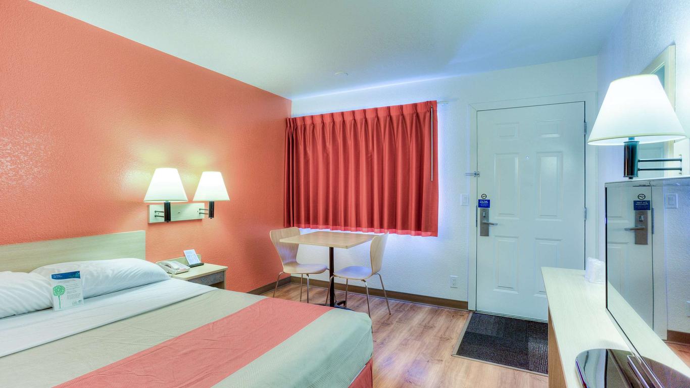 Motel 6-Tigard, Or - Portland South - Lake Oswego