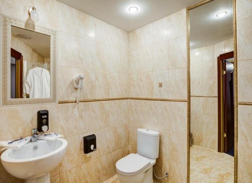 Bathroom Photo