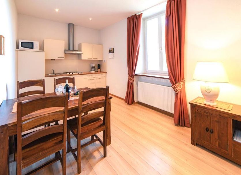 Dining room Photo