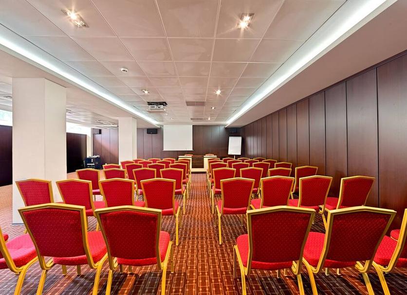 Conference room Photo