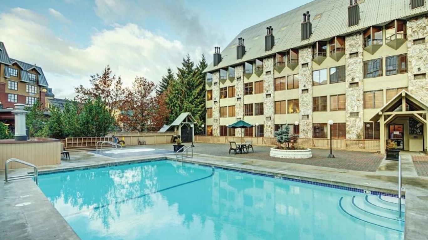 Mountainside Lodge