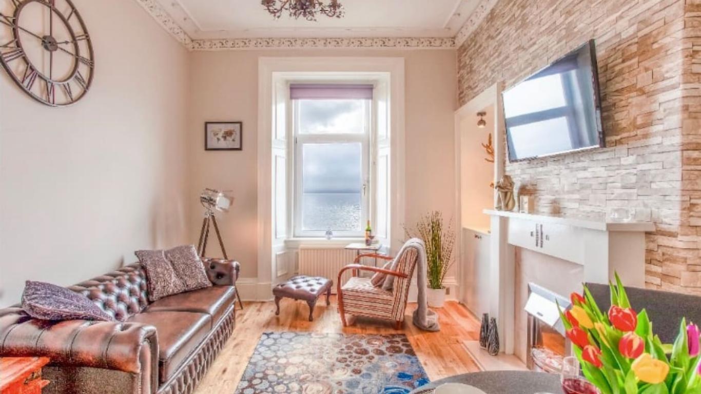 Clyde View Apartment