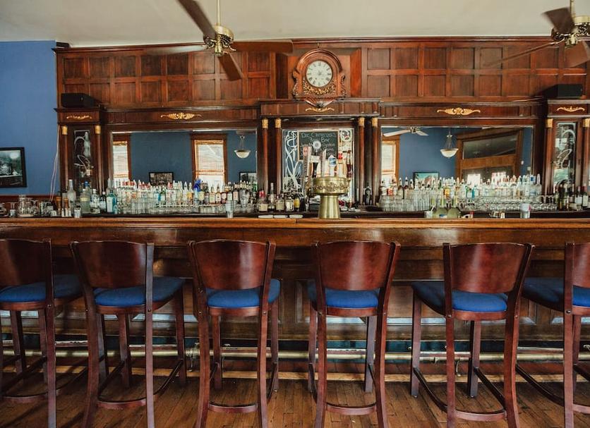 Bar Photo