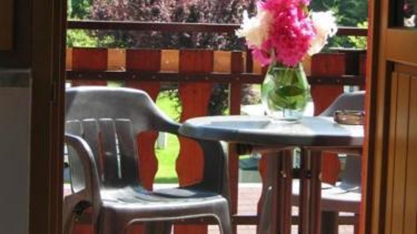 Camping de L'Our Appartements