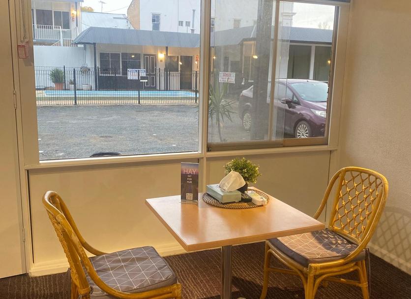 Dining room Photo