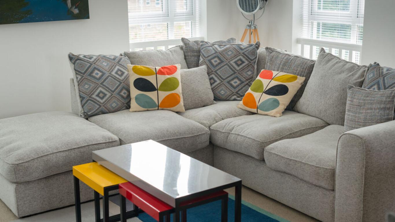 Cambridge Orchard Apartments - 2 double bedrooms