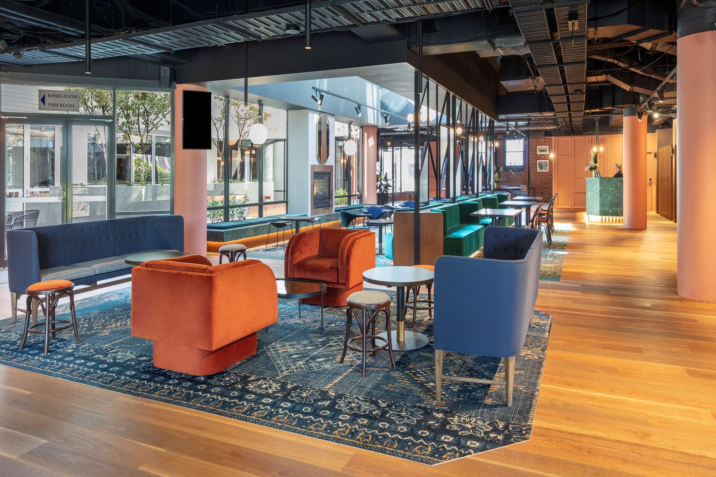 Lounge