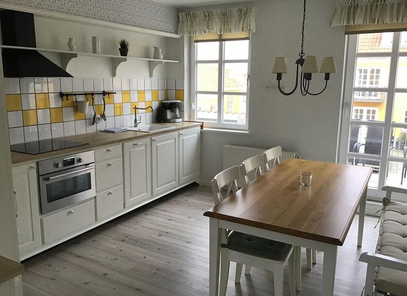 Kitchen Photo