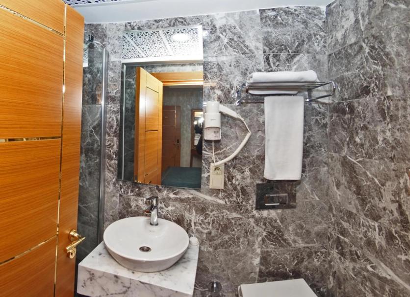 Bathroom Photo