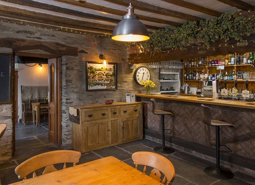 Bar Photo