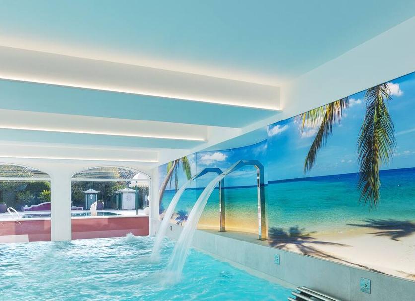 Spa Photo