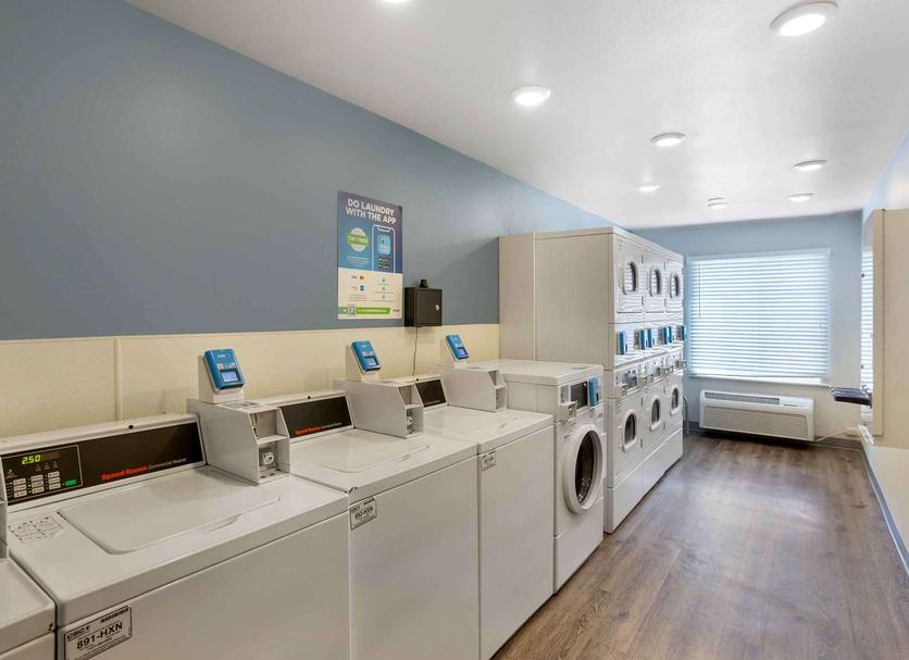 Laundry facility Photo