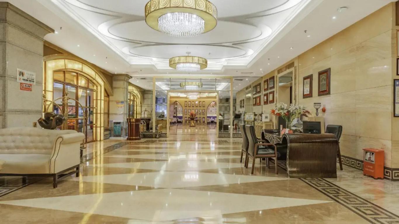 Oscar Hotel