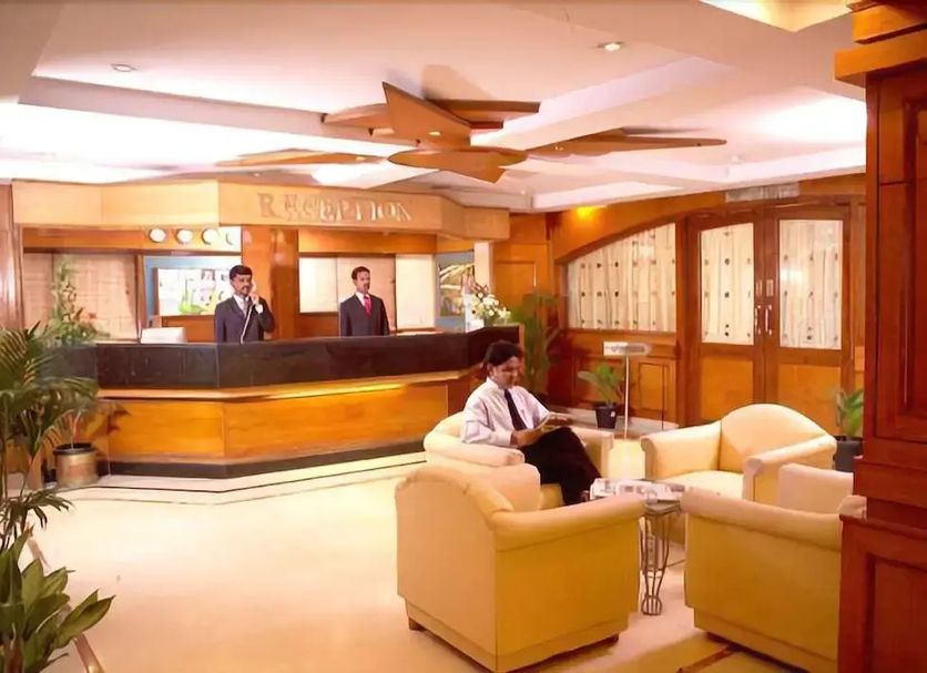 Front desk Photo
