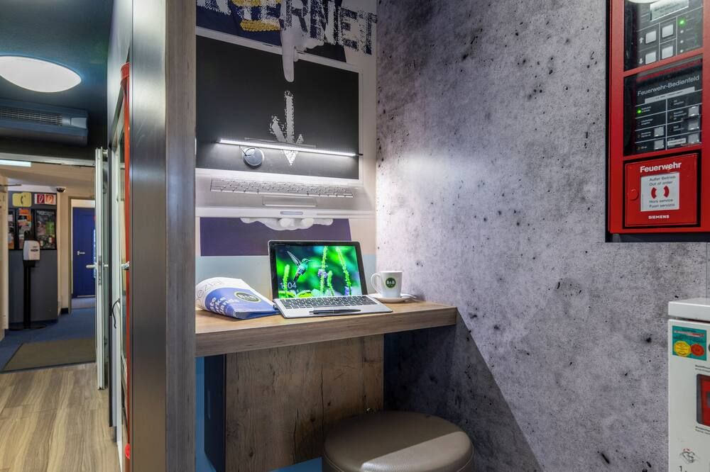 Room amenity