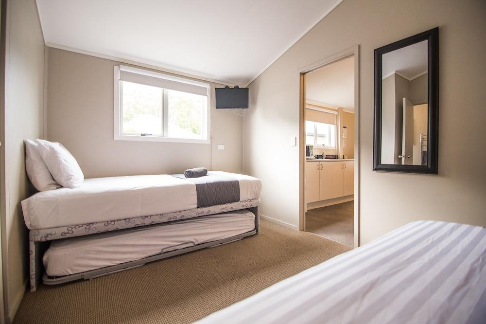 Hastings on sale cabin bed