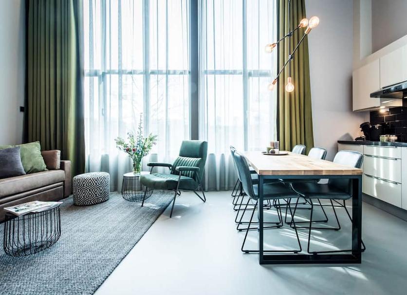 Dining room Photo