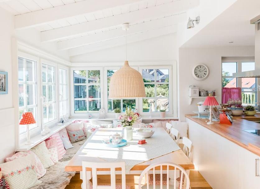 Dining room Photo