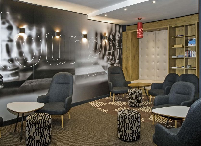 Lounge Photo