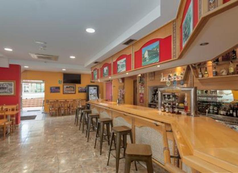 Bar Photo
