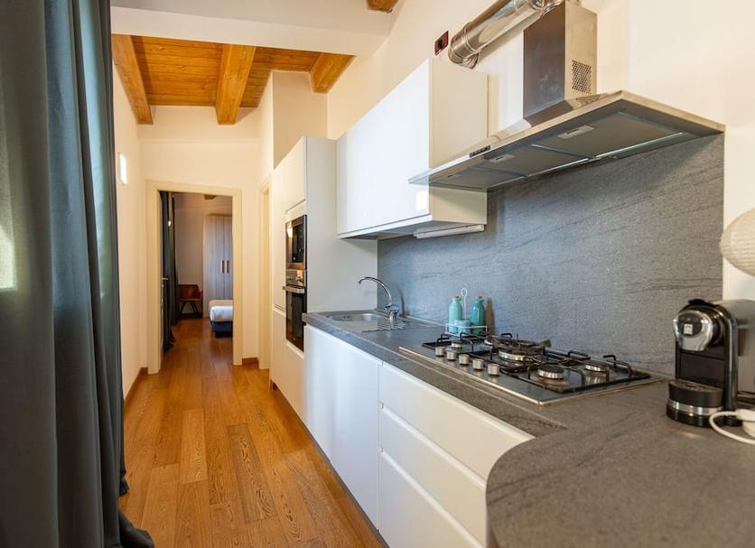 Kitchen Photo