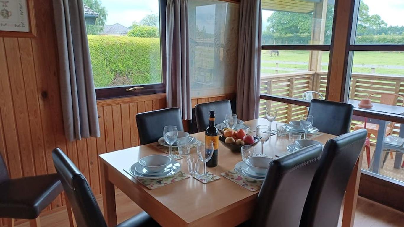 Green View Lodges