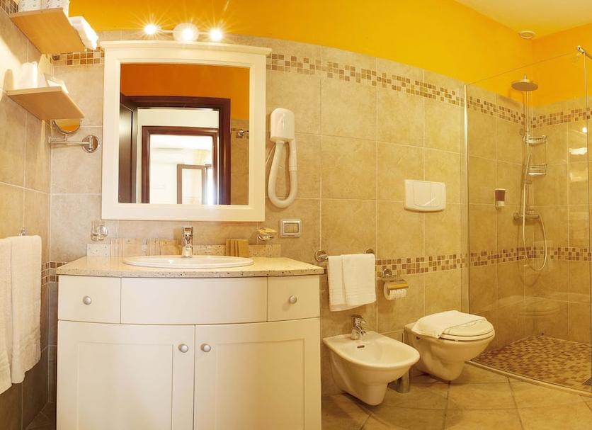 Bathroom Photo
