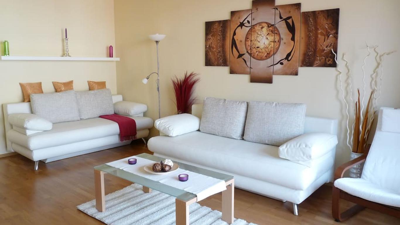Trendy Deluxe Apartments