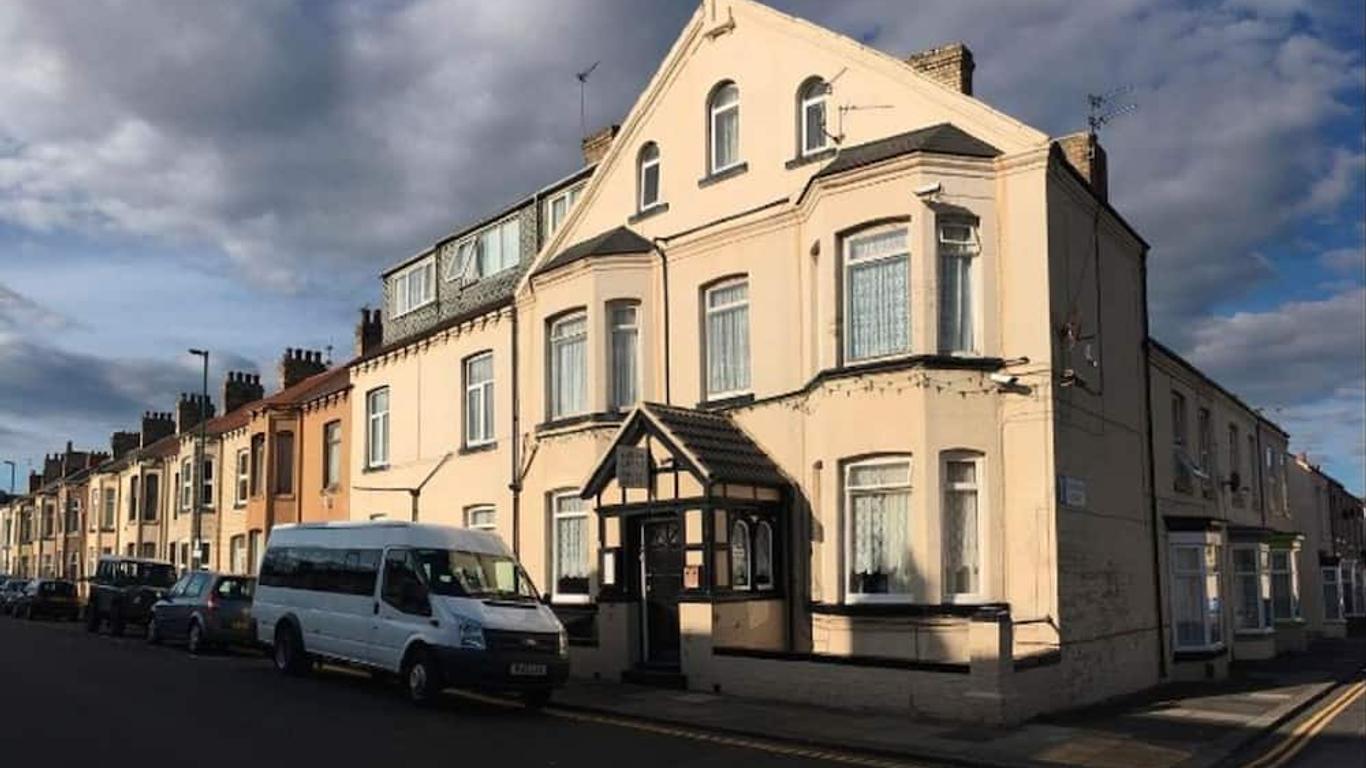 Tudor Lodge - Redcar Beach