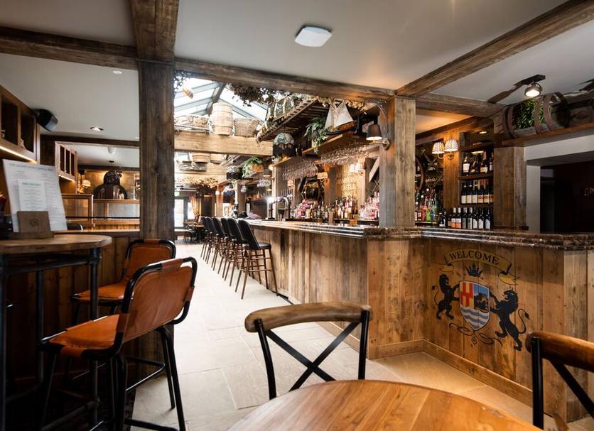 Bar Photo
