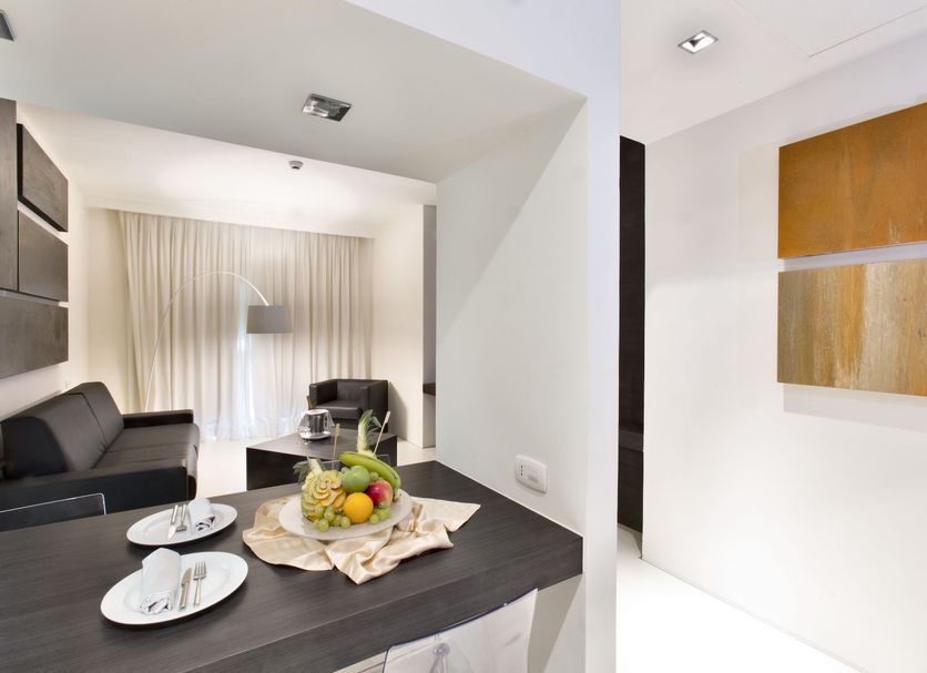Dining room Photo