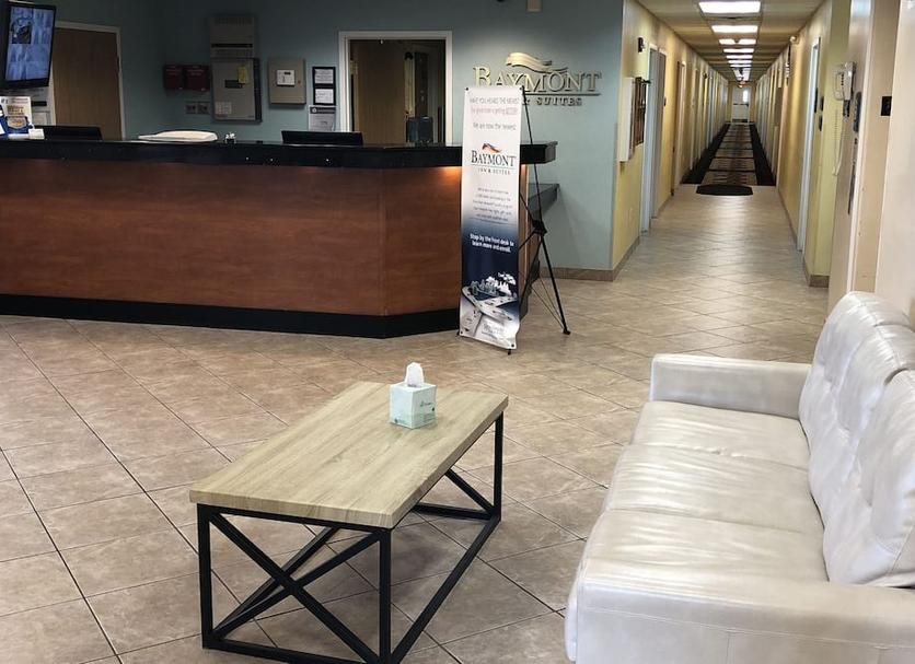 Front desk Photo