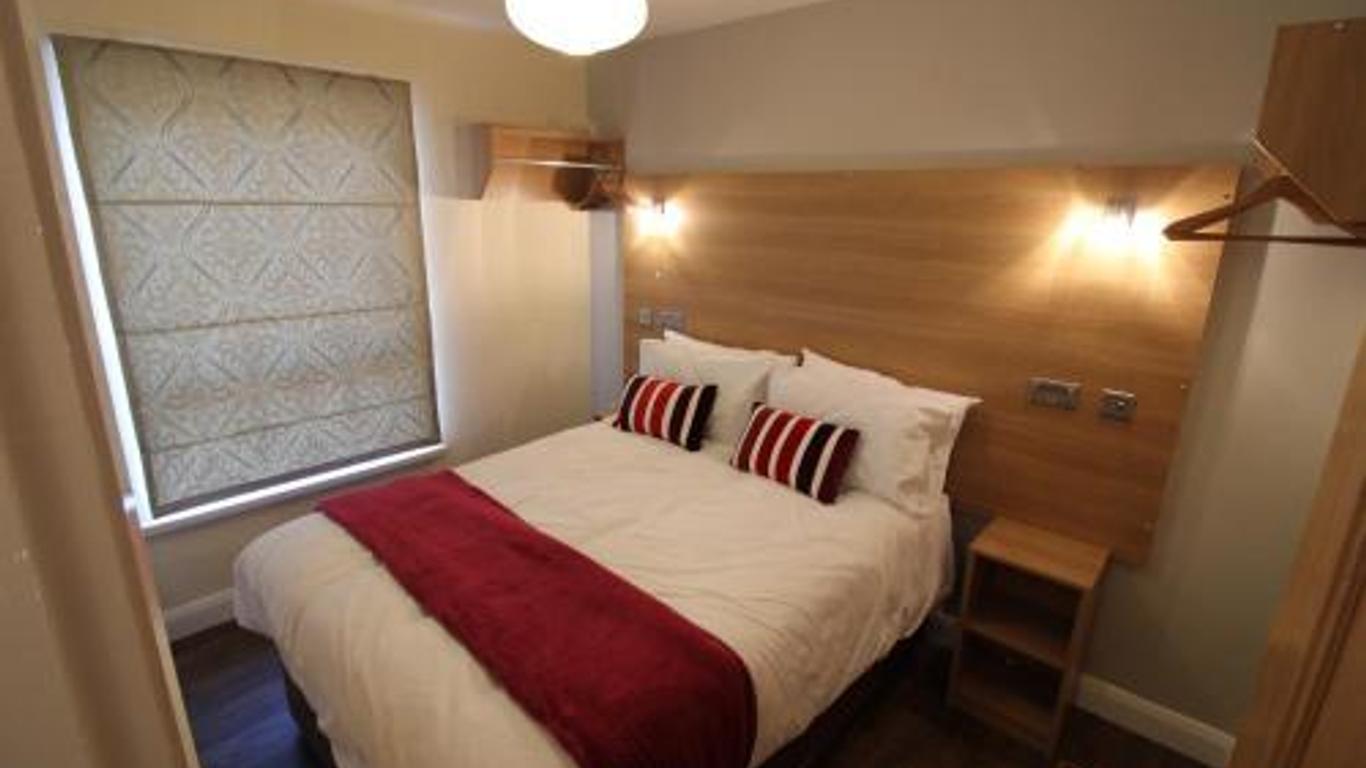 Salisbury Renovated Apartment