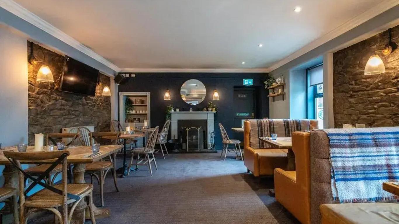 Cardross Inn