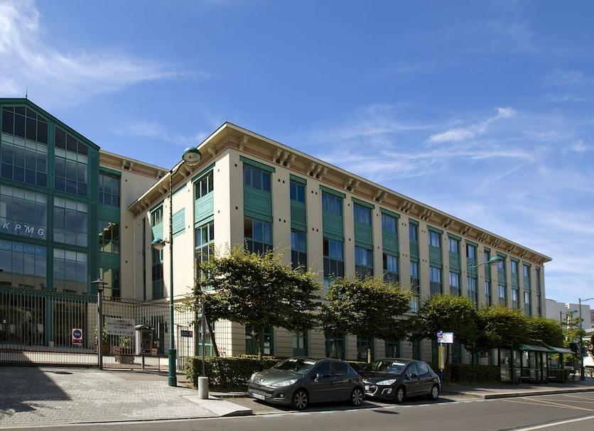 Building Photo
