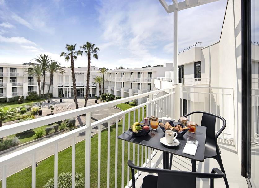 Balcony Photo