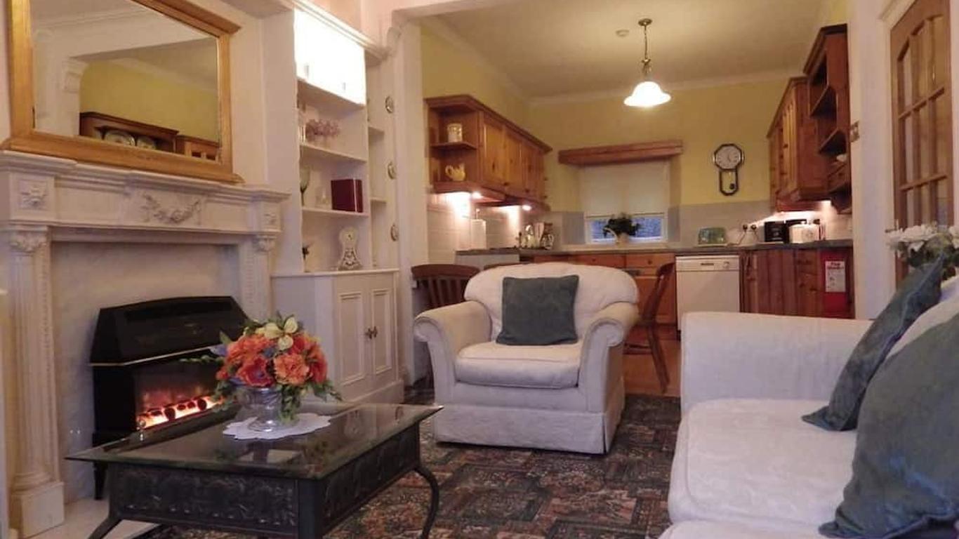 The Central Guesthouse